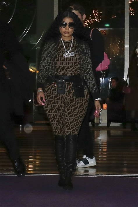 fendi outfit nicki minaj